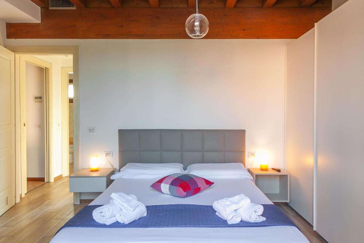 Lugana Resort & Sporting Club Peschiera del Garda Buitenkant foto